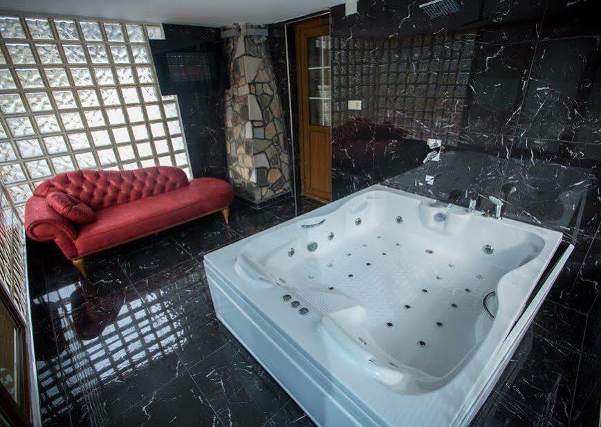 Hotel Abant Bahceli Kosk Akcaalan Exteriér fotografie